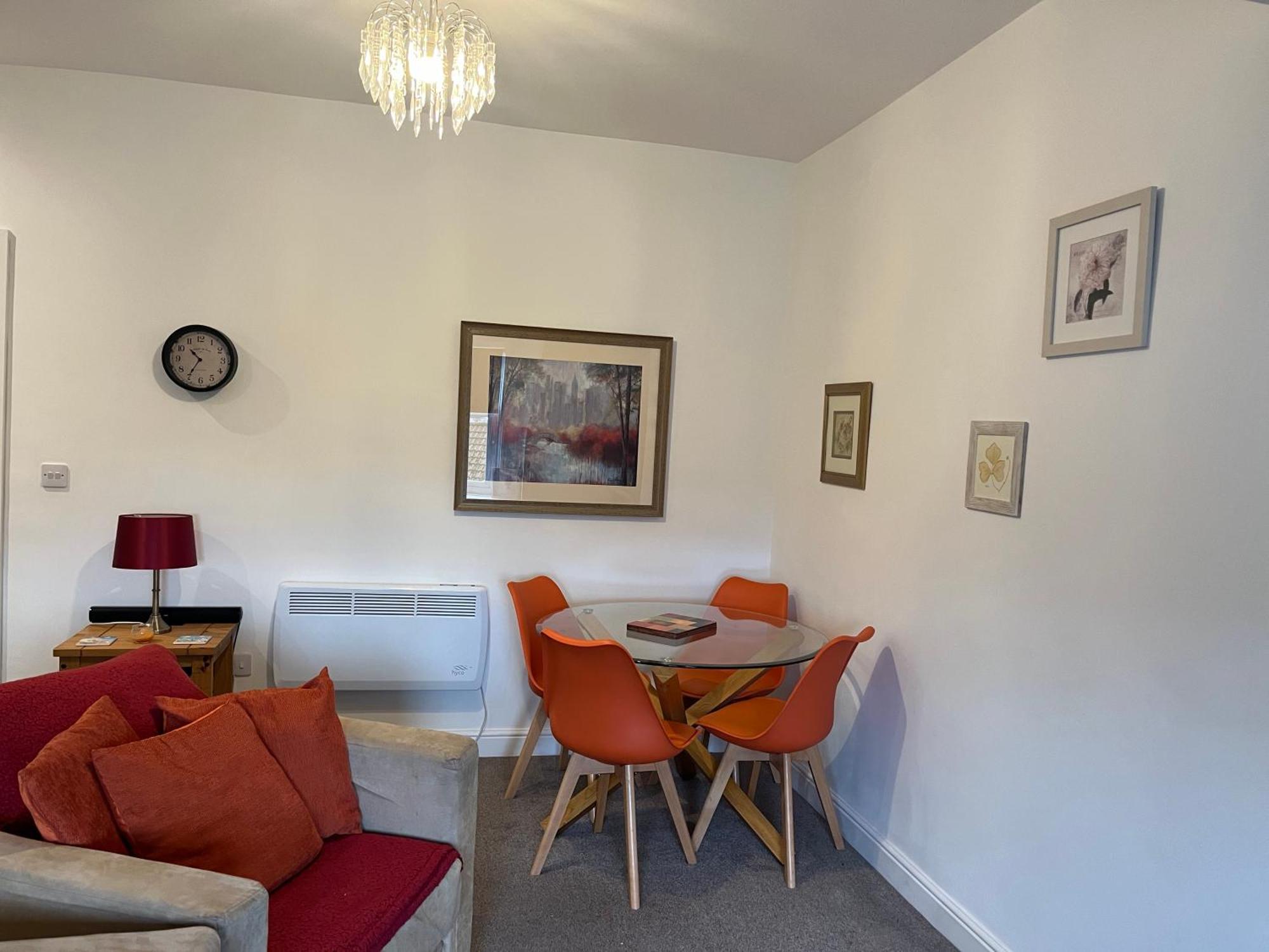 Apartment 8 At 19 Brooklands Файли Екстериор снимка